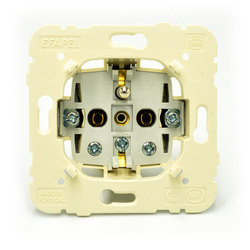 EFAPEL LOGUS90 SINGLE SOCKET WITH GROUND 21111